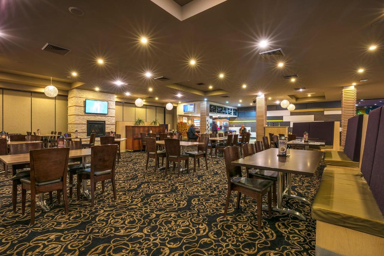 Nightcap At Waltzing Matilda Hotel Springvale Bagian luar foto