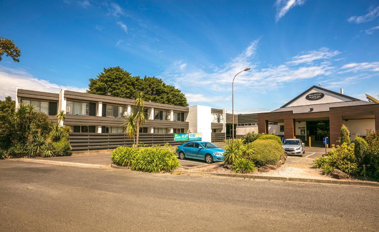 Nightcap At Waltzing Matilda Hotel Springvale Bagian luar foto